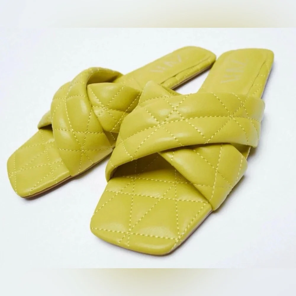 Zara Women's Yellow Quilted Sandals - Picture 2 of 4